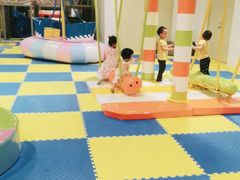 -天空之城欢乐嘉年华苏州店(环球188广场店)
