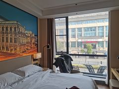 -维也纳国际酒店·苏州观前街平江路察院场地铁站店