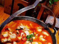 -老滇山寨•云南特色菜•地方菜•民族风情歌舞表演(金碧店)