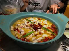 -周渝食惦·酸菜鱼精致川菜(横岗店)