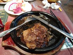 -吉布鲁牛排烤肉海鲜自助(大英商业街店)