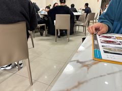-余杨鸭鸭餐厅