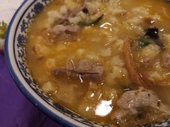 羊肉泡馍-西部马华清真兰州牛肉面·烧烤夜市(关东店)