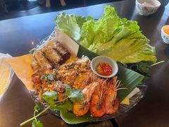 -大头虾越式风味餐厅(光明广场店)