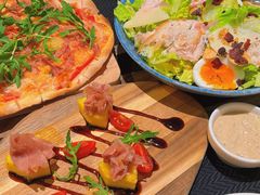 -Common Table · Brunch & Coffee
