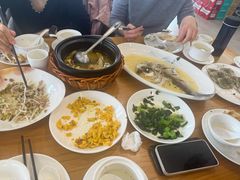 -品鲜村农家菜·阳澄湖大闸蟹(总店)