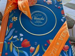 -VENCHI 闻绮(上海佛罗伦萨小镇店)