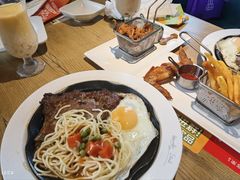 -豪客来牛排(人民东路店)
