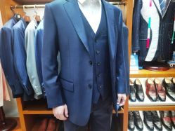 -德川洋服西服礼服订制·丽都皇冠店