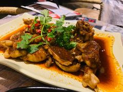 -巴厘龙虾·榜首油焖大虾(音乐学院·沿江酒馆店)