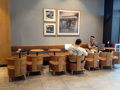 -星巴克(广州百信广场东区店)