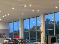 -上海永达奥诚奥迪4S店(申江路店)