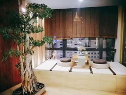 -涂tu指甲日式美甲美睫店