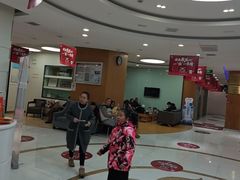 -雅悦齿科(顾村公园店)