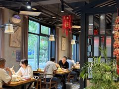 -小三峡食府(西五路店)