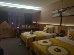 -优逸酒店(柳州窑埠古镇万象城店)