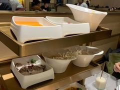 -海底捞火锅(凯德广场店)