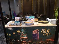 -西安绿地假日酒店