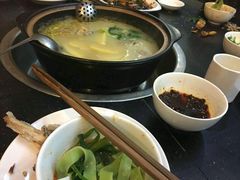 -土连锅·现熬养生汤锅(梁家巷店)