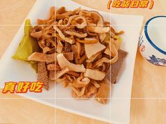 -墨脱石锅椰子鸡•香草鸭•东山羊(大东海店)