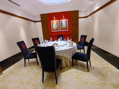 -凤凰楼酒家·粤宴点心(华强北店)