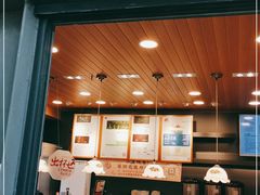 门面-茶颜悦色(岳麓山顶店)