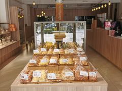 -顶东面包花园·生日蛋糕(世博店)