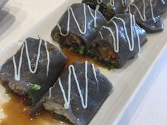 -景月阁空中食府(希尔顿酒店)