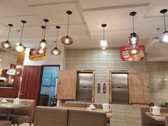 大堂-粤仔湾砂锅粥(滨湖万达店)