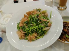 芫爆鱿鱼卷-东兴楼饭庄(六里桥店)