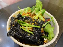 -黑色经典臭豆腐·湖南特产(太平街口店)
