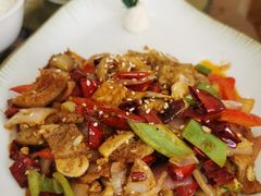 -伊源鼎盛餐饮服务有限公司