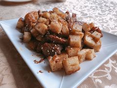 -维吾尔餐厅(宜山路店)