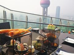 -FLAIR顶层餐厅酒吧(浦东丽思卡尔顿酒店)