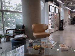 -变画·发型STUDIO