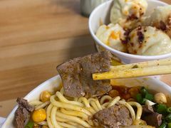 -江三王记牛杂馆(总店)