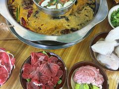 -正南齊北重庆老火锅(光华村直营店)