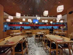 大堂-秦䩊会·陕西biangbiang面(畹町路店)