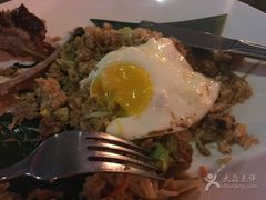 -Mai Mai Restaurant