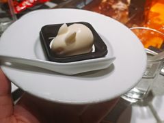 -海底捞火锅(新松江路店)