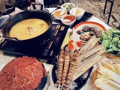 花竹虾-鲜入围煮花胶鸡海鲜火锅