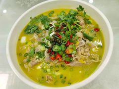 酸汤肥牛-稻香餐厅中餐干锅(劼人路店)