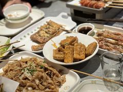 -威记烧嘢·南宁烧烤·超级生牛(绿地店)