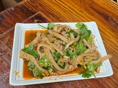 -遵义虾子张六羊肉粉(普陀路店)