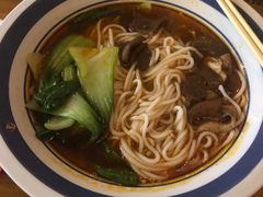 -霸蛮湖南菜·牛肉粉(荣京西街店)