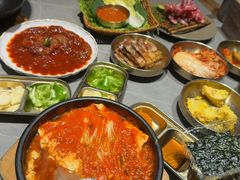 -草家酱蟹炭火烤肉店(珲春南路一店)