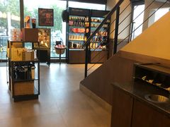 大堂-星巴克(湖州凤凰时代广场店)