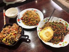 噶抛猪肉盖饭-婉泰·特色小吃·舂鸡脚(告庄二店)
