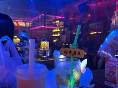 -喜鹊音乐酒馆(西街店)