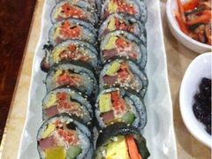 金枪鱼寿司-郑阿姨的家·이모네·韩料&烤肉(武川路店)